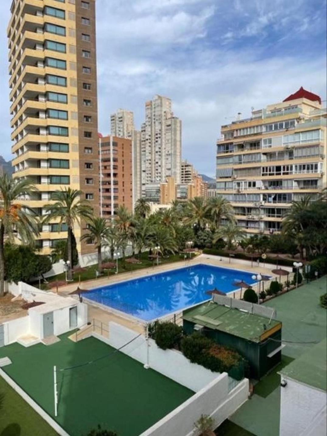 Happy Loix Wifi Aa Garage Pool Apartamento Benidorm Exterior foto